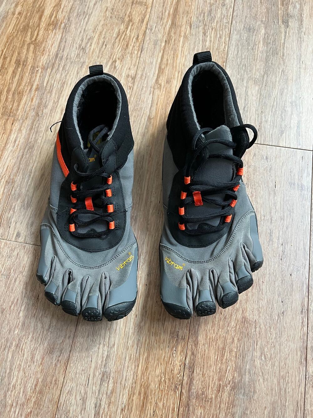 Vibram FiveFingers V-Trek Insulated Barefoot Shoes Men's Size 11-11.5